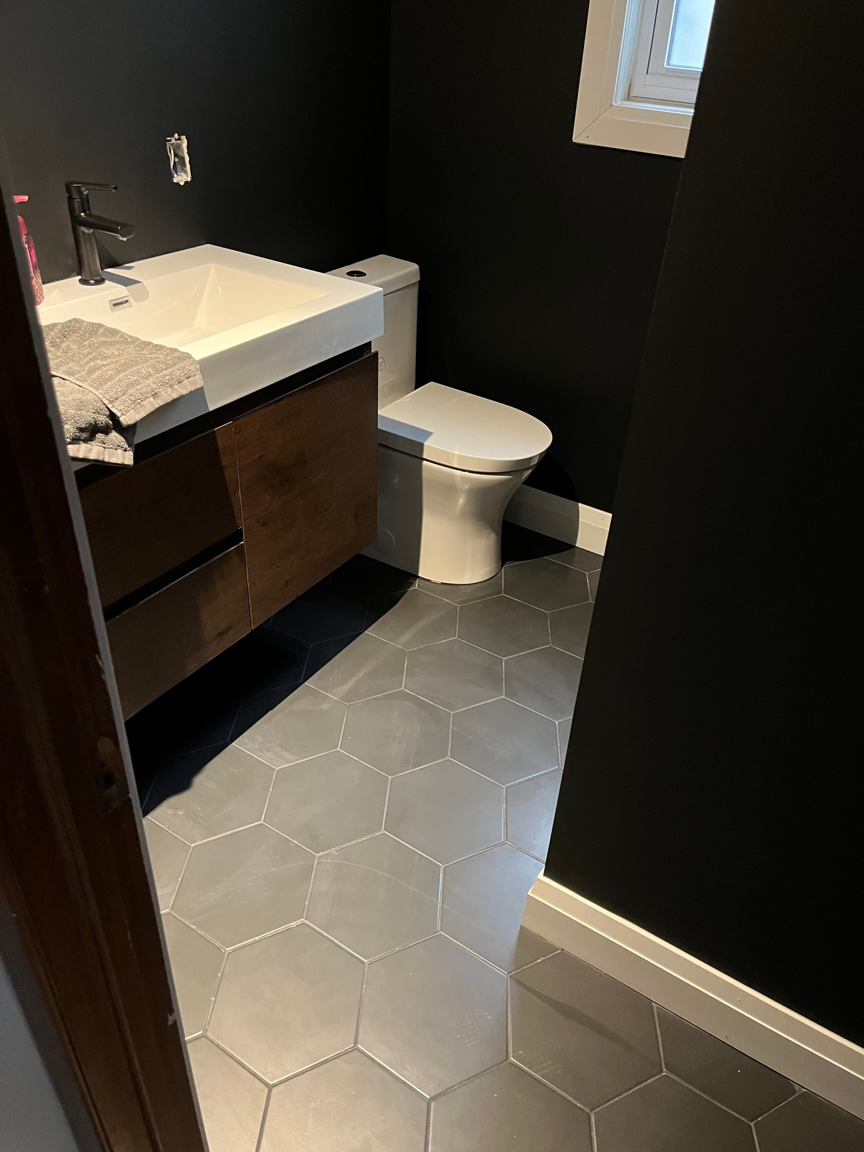 /bathrooms/bathroom12.jpg